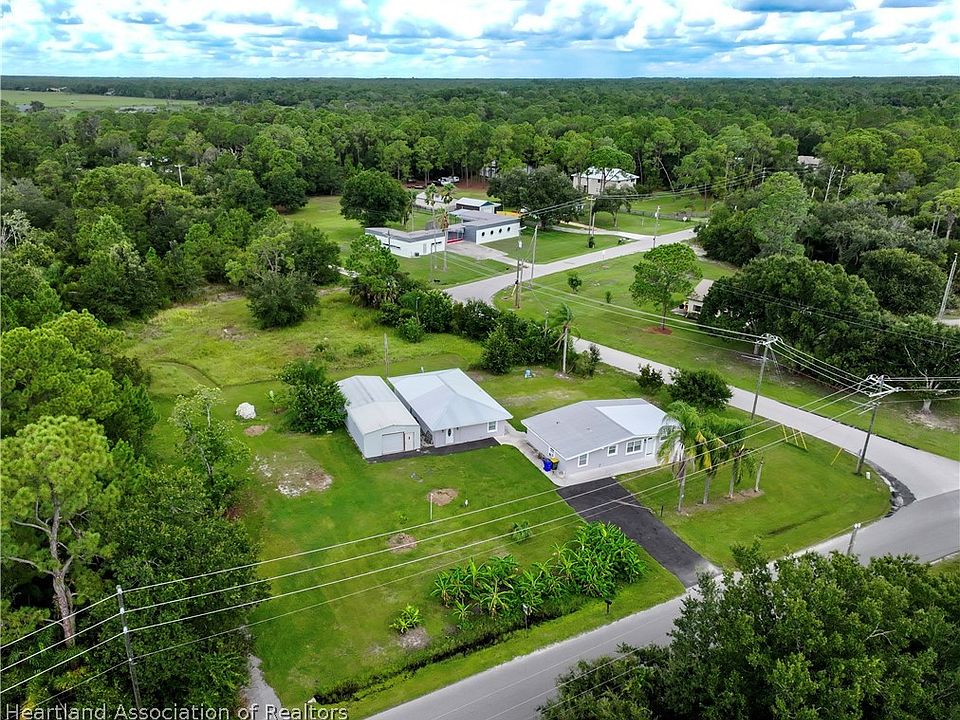 1st image of 6407 Lakeside Dr W