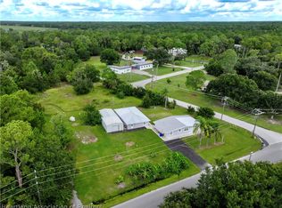 6407 Lakeside Dr W, Sebring, FL 33875