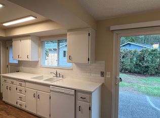 18632 Albany St SW, Rochester, WA 98579