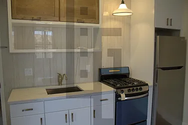 Rented by Loom Group