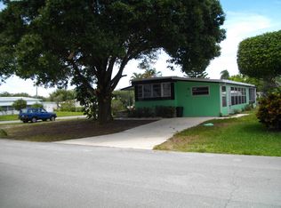 7707 SE Swan Ave, Hobe Sound, FL 33455