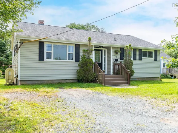 712 Old Sambro Rd, Halifax, NS B3V 1A2