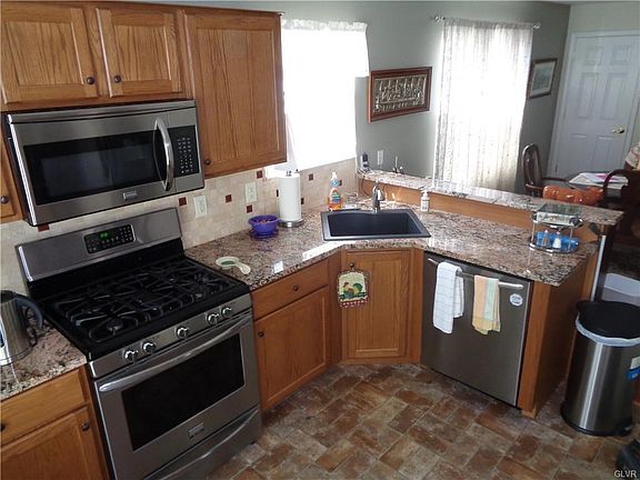 5th image of 4877 Coatbridge Ln