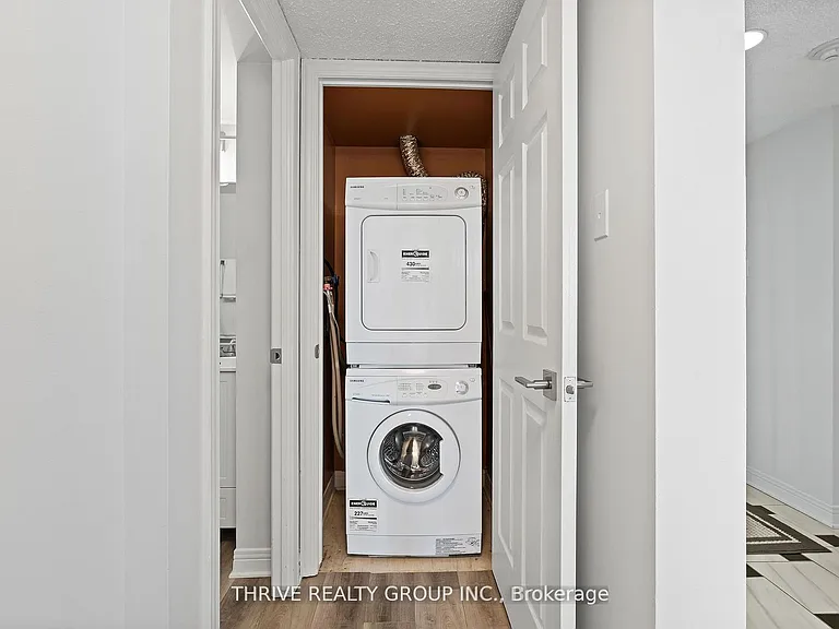 600 Talbot St #803 — Photo 16
