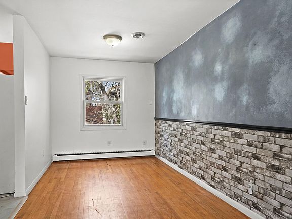 5th image of 7201 Porcher Dr.