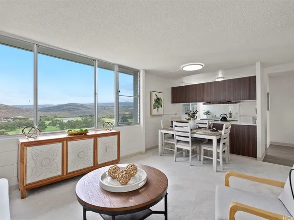 5210 Likini St APT 1401, Honolulu, HI 96818