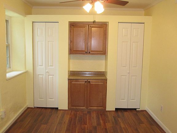 4th image of 2824-B 9 Mile Cir
