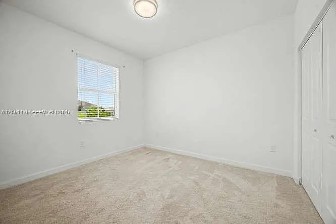 1020 SE 26th Ter — Photo 21