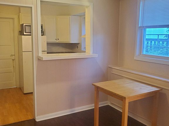 3rd image of 4721 W Hutchinson St #Garden