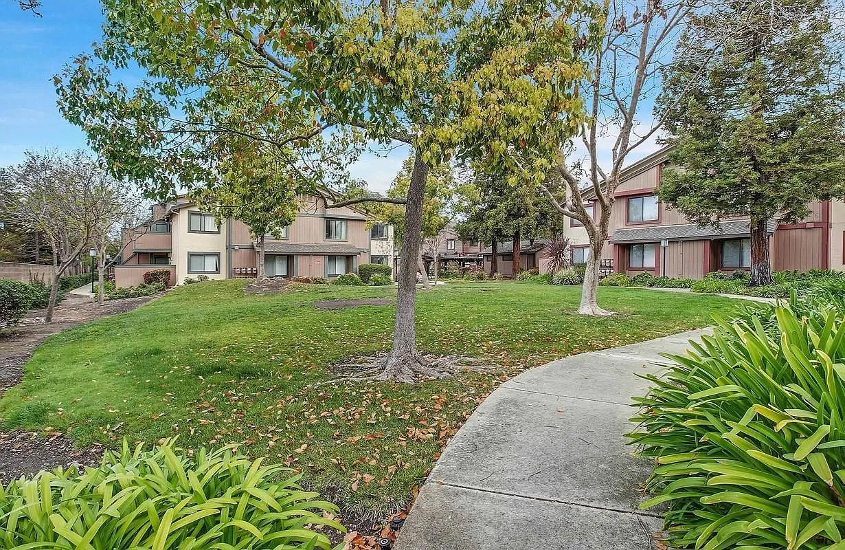 1 bed, 665 sqft, $2,600 — Photo 3