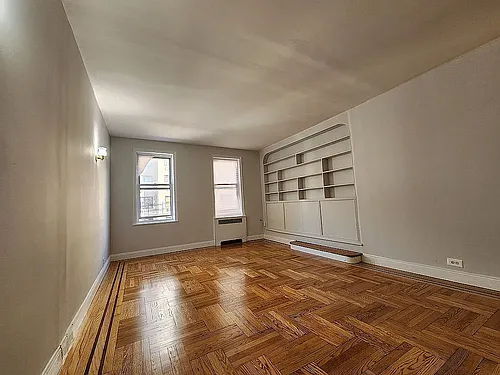 182 Bennett Ave #6S Photo 1