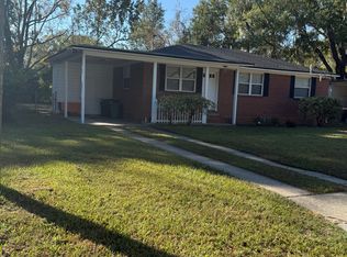 5240 Poppy Dr, Jacksonville, FL 32205