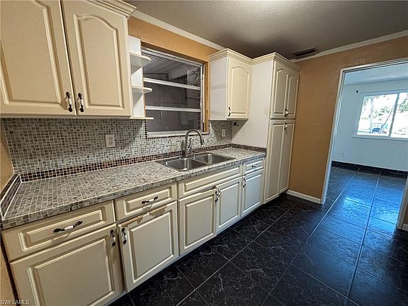 5th image of 23263 Goldcoast AVE