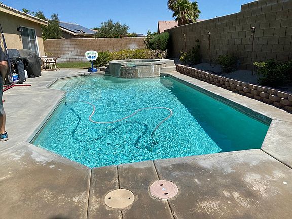 3rd image of 83411 Long Cove Dr