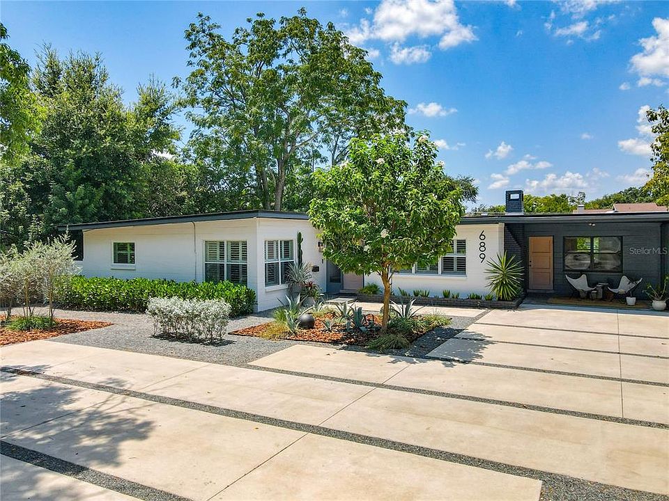 1st image of 689 S LAKEMONT AVENUE