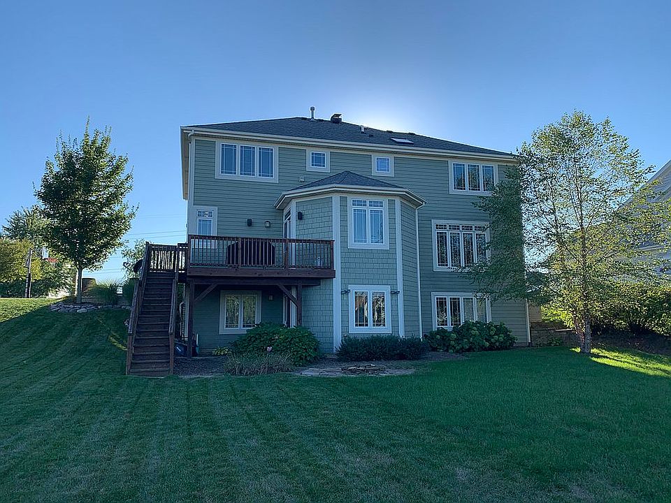 2nd image of 21431 Breton Rd