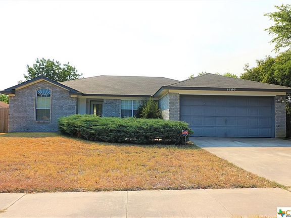 2nd image of 1909 Sundown Dr