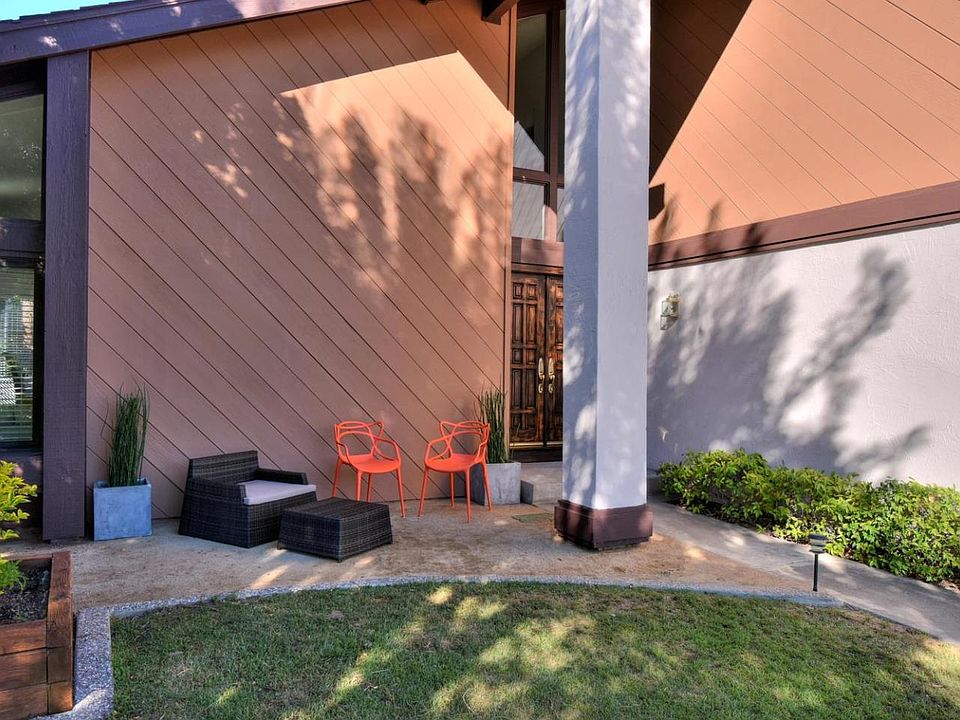 1st image of 2982 Faircliff Ct