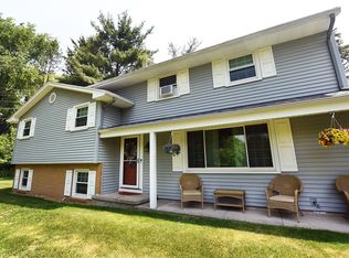 9 Little Spring Run, Fairport, NY 14450