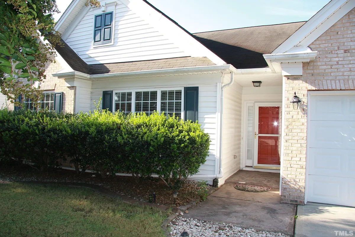 Building Photo - 115 Tortoise Ln