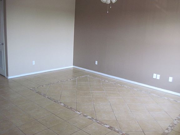 2nd image of 2619 Florencia Ave APT C
