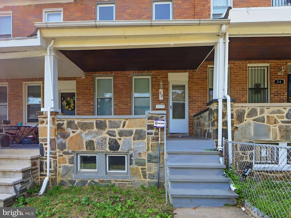 22 N Ellamont St
