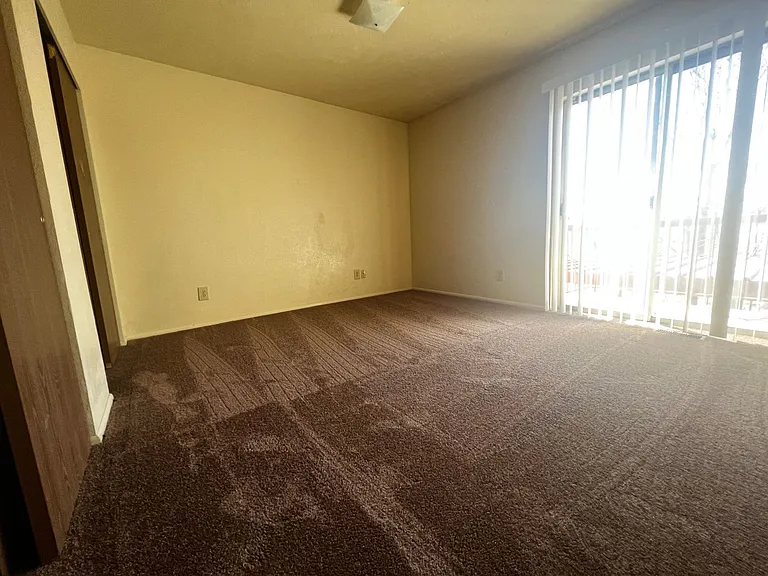 449-485 N 1465 W — Photo 14