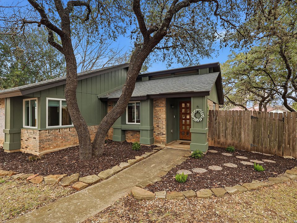 1st image of 13610 Cobble Way Cir
