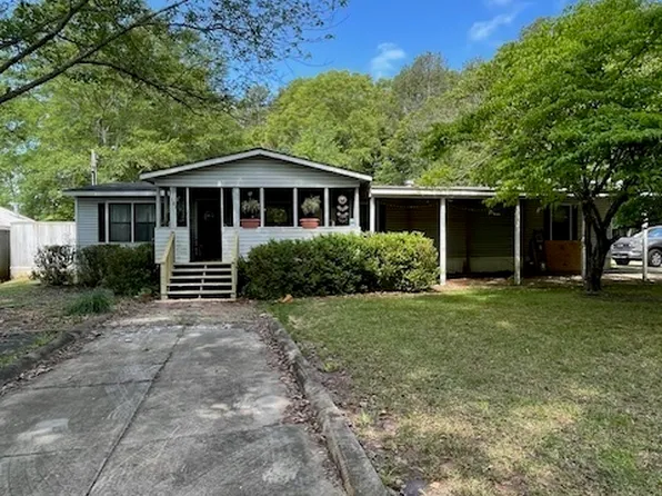 10 Johnson Ave, Manchester, GA 31816