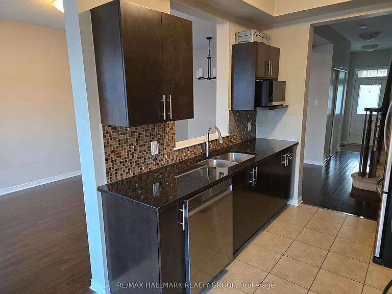 223 Livery St — Photo 13