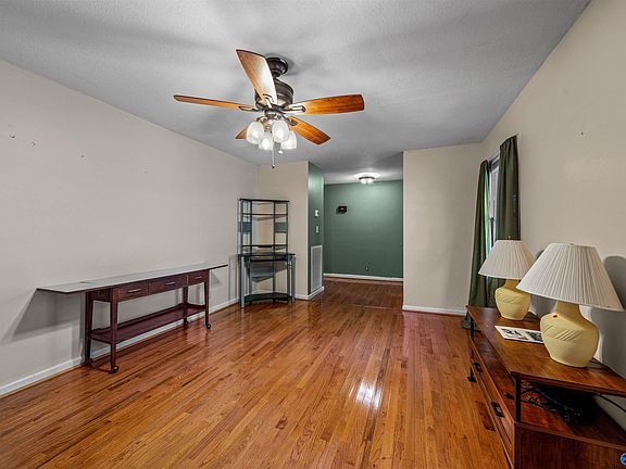4th image of 5559 E River Rd