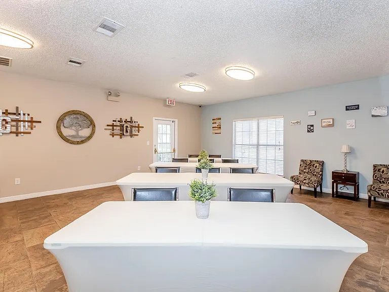 Garden Gate Apartments Ft. Worth — Photo 49
