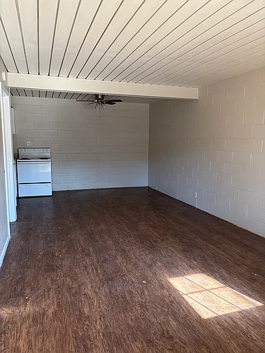 Floor plan Medium One Bedroom