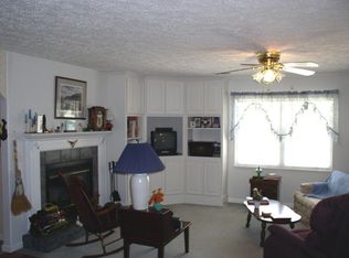 3330 River Pointe Cir, Kodak, TN 37764