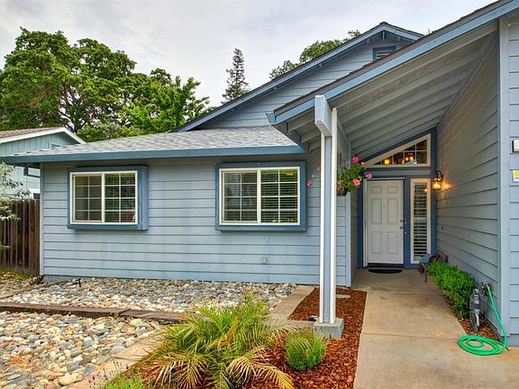 2nd image of 839 Stetson Way