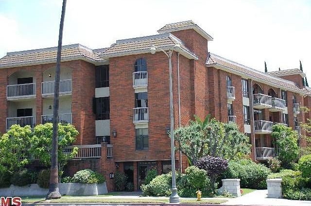 1st image of 4444 Wilshire Blvd APT 301