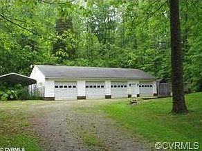 2nd image of 1883 Greenbriar Branch Dr