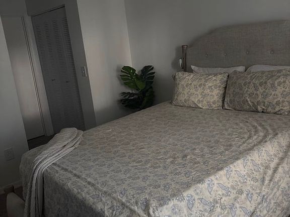 4th image of 5220 NW 55th Blvd #1