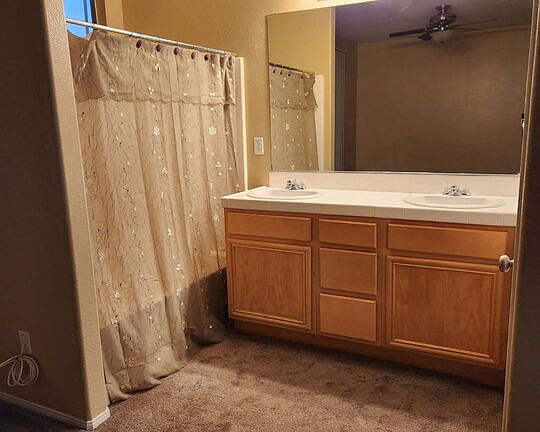 5th image of 2292 Versailles St