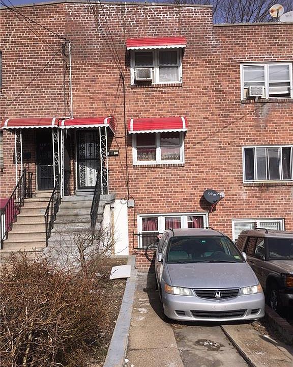 1st image of 1011 E 229th St