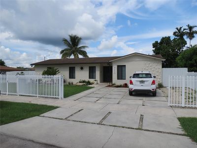 19520 SW 118th Ave, Miami, FL, 33177