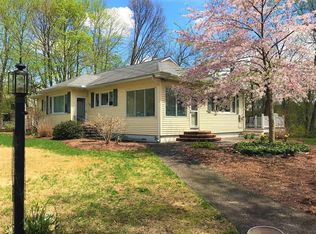 46 E Prescott St, Westford, MA 01886