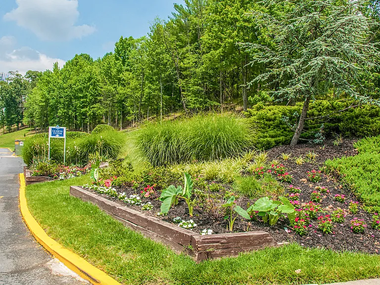 Highview Terrace — Photo 14