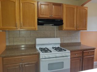 1218 Gilham St, Philadelphia, PA 19111