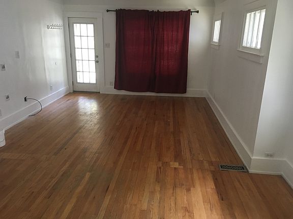 Living Room, facing albany