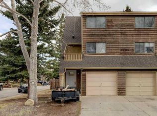 1420 Ranchlands Rd NW, Calgary, AB T3G1M9