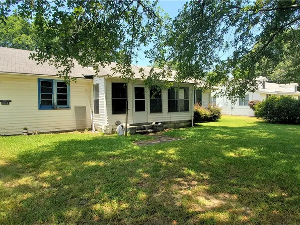 4266 Uchee Hill Hwy, Seale, AL 36875