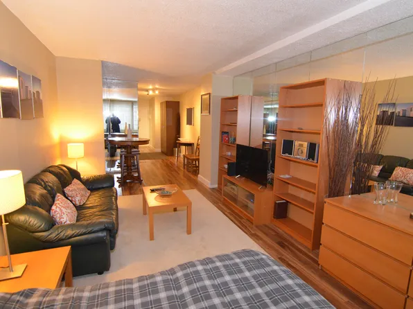 164 Pearl St Unit 9, New York, NY 10005