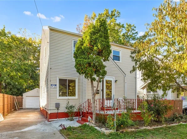1026 Woodward Ave, Akron, OH 44310