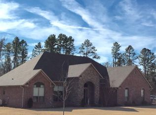 51 Place Ln, Greenbrier, AR 72058